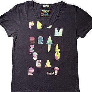 BRAZIL Coca-Cola Short Sleeve Graphic Brazil Fit V-Neck Gray T Women’s M